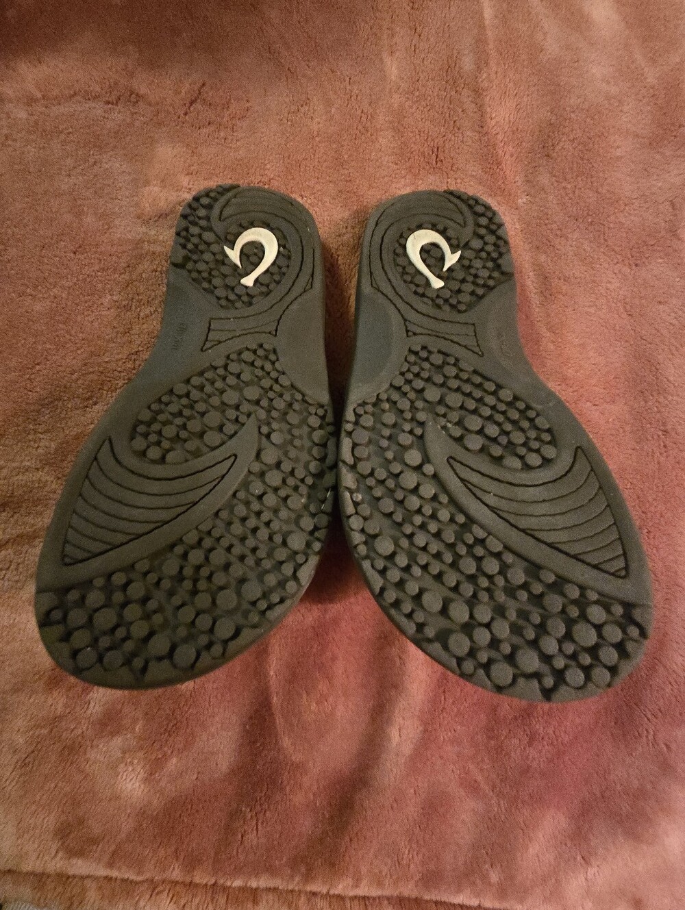 OLUKAI Navu Mens Slide Sandal in Dk. Java color (brown) Sz. 10 NWOT - Picture 4 of 4